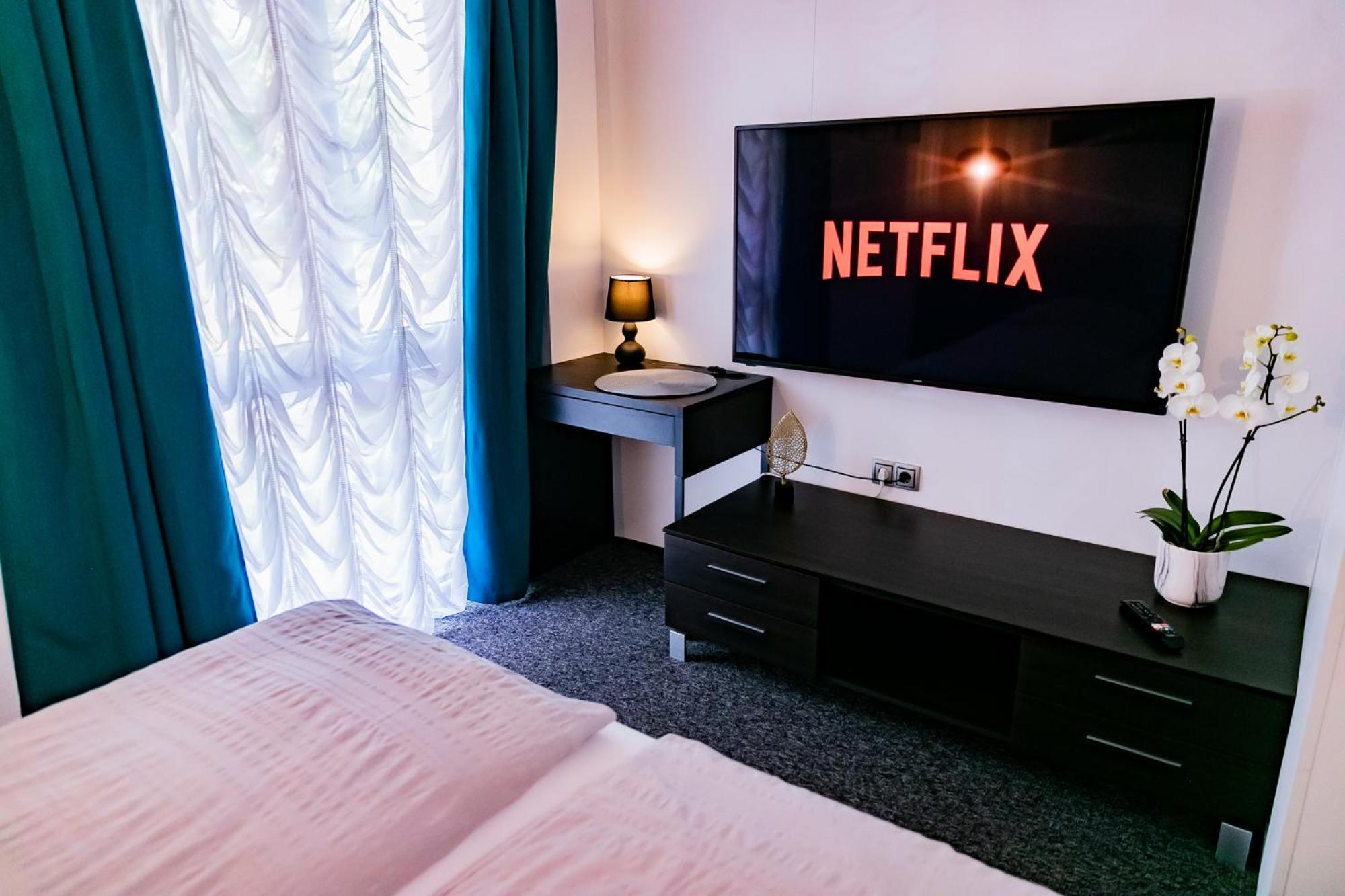 Motel1- A Megfizetheto Luxus! ดูเนาวิวาโรส ภายนอก รูปภาพ